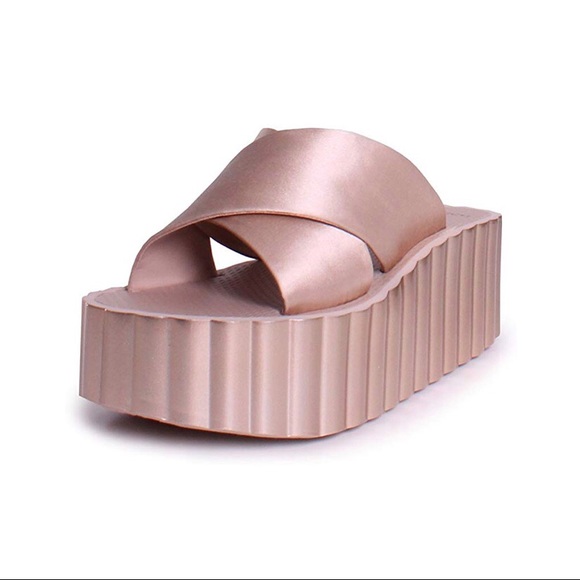 tory burch platform slides